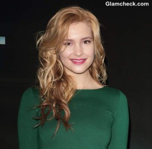Alexia Fast dip-dyed hair 2013