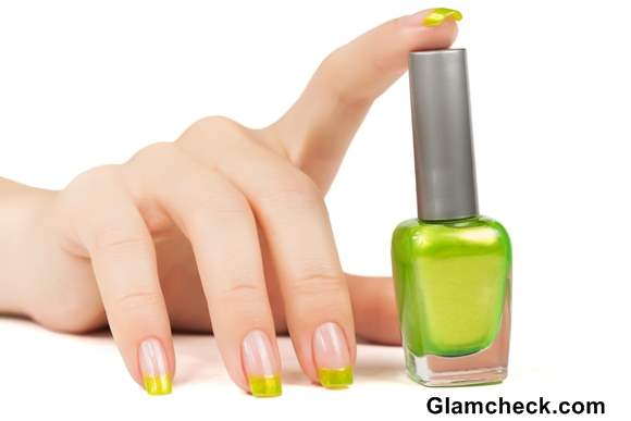 Green Nails Manicure