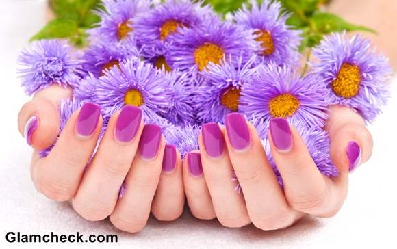 Spring nail art purlpe nails