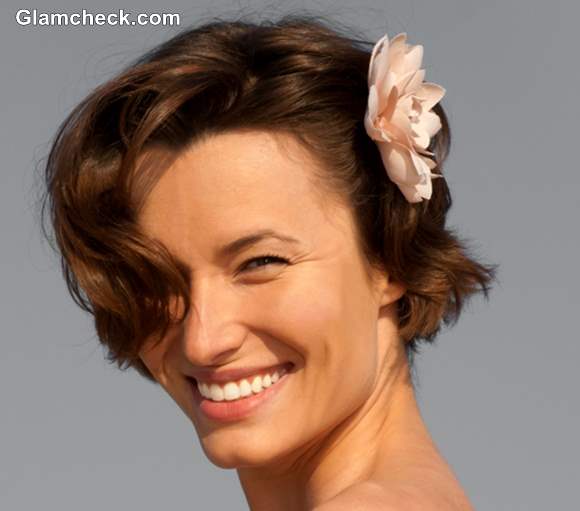 Spring Hairstyles with Flowers Short Hair