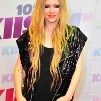Avril Lavigne Rocker Chic look at Wango Tango Concert 2013
