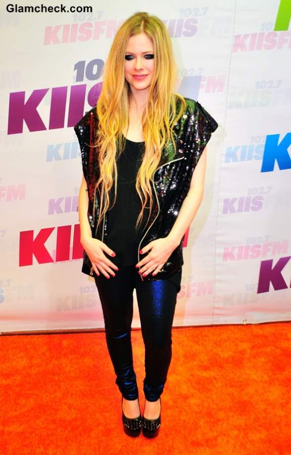 Avril Lavigne Strikes Rocker Chic Pose at Wango Tango Concert 2013