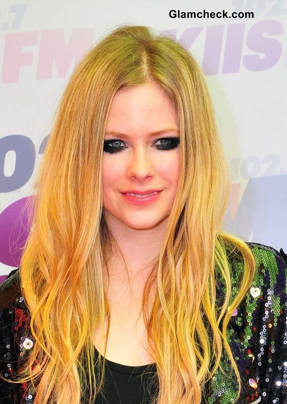 Avril Lavigne blonde hair color 2013
