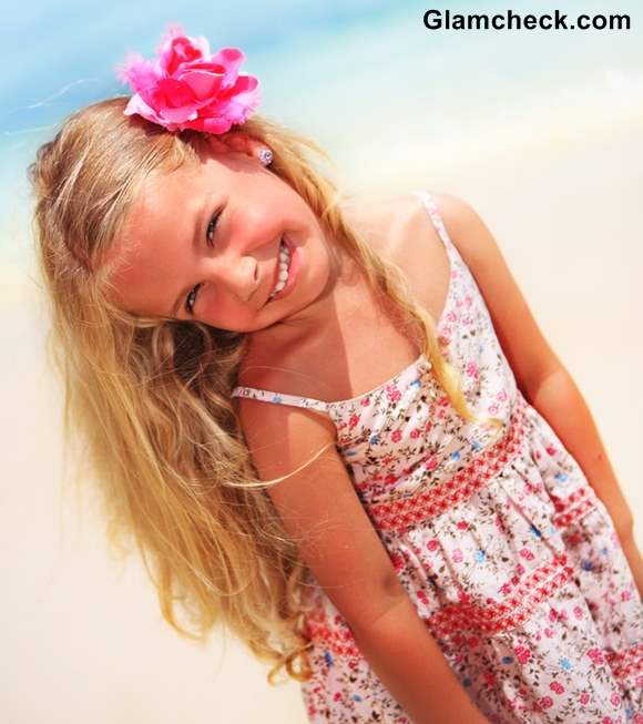 Beach Hairstyle Ideas little Girls flower clips