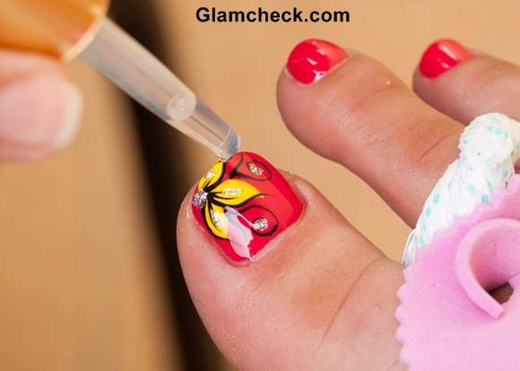 pedicure flower designs