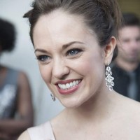 Laura Osnes 2013