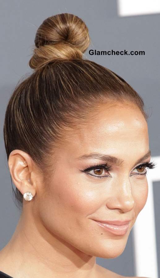 Jennifer Lopez top knotted bun hairstyle 2013