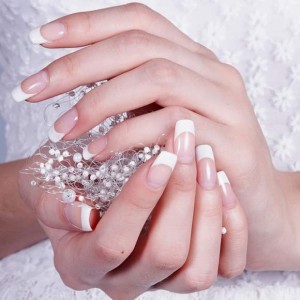 DIY Nail Art : French Manicure