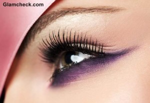 Eye Makeup defining the lower lash line