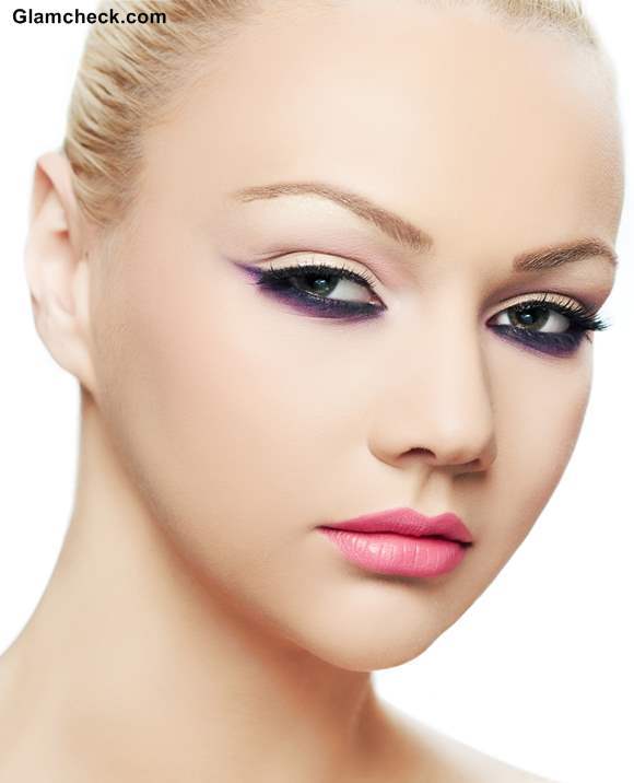Eye makeup Define the Lower Lash Line to Make Eyes Look Bigger