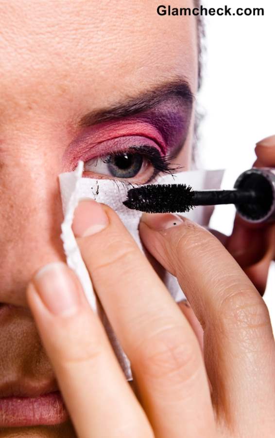 Applying Mascara Without splattering over the under eye