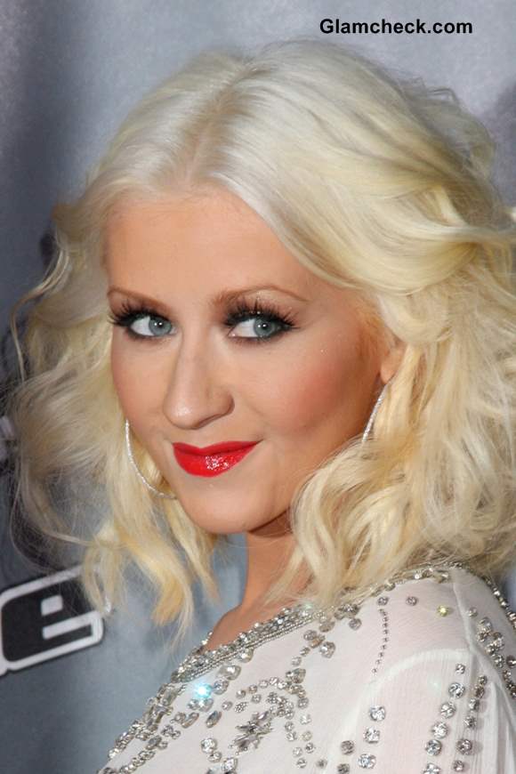 Christina Aguilera  Red Lips Makeup 2013