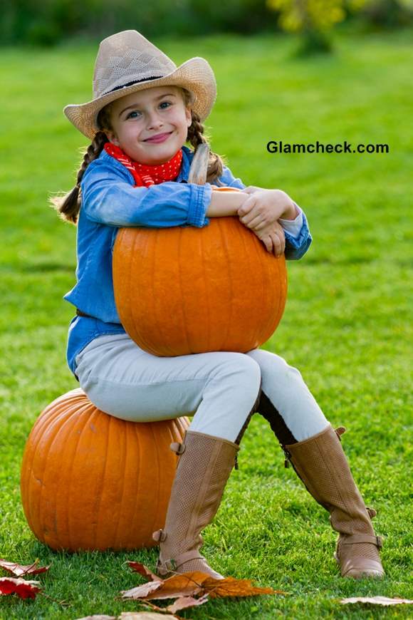 Little Girls Fashion - Cowgirl look for Thanksgiving