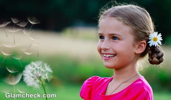 Cute and Easy Hairstyle for Little Girls for Thanksgiving Day