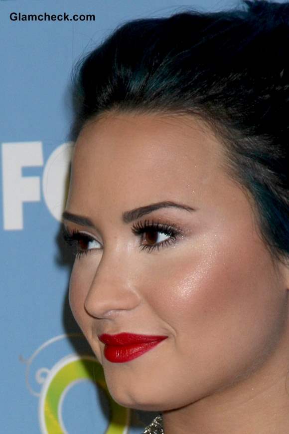 Demi Lovato's Ravishing Other-worldly Hair and Makeup