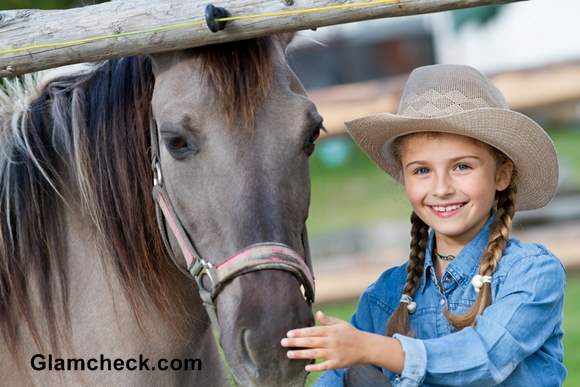 How to dress your Little Girl for Thanksgiving Cowgirl look