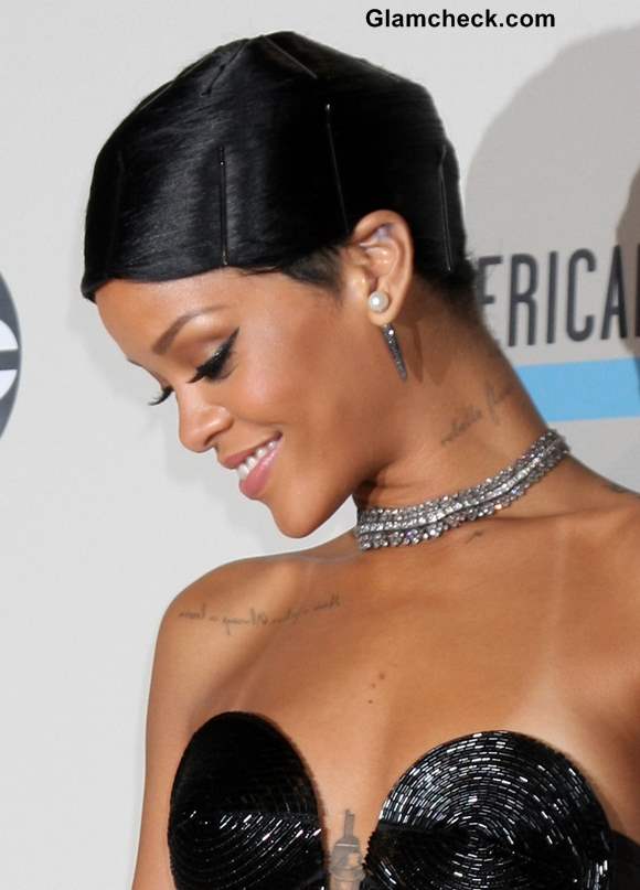 Rihanna Black Hair 2013 AMA