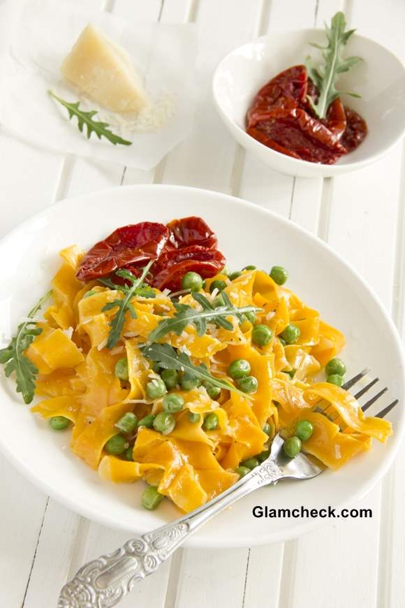 Thanksgiving Dishes-Pumpkin pasta with tomato and basil