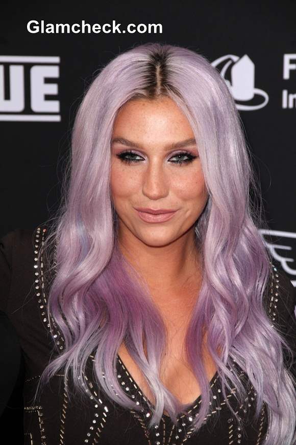 Kesha flaunting her lilac purple hair