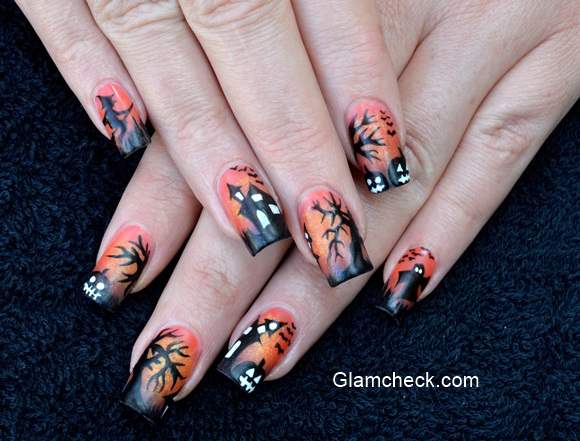 Spooky Halloween Nail Art