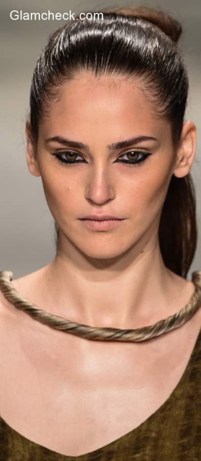 Beauty Trend 2015 - Reversed Cat Eye Makeup