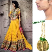 Ethnic Chic Look for Durga Puja