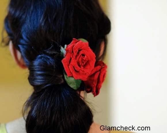 Diwali Hairstyle with Saree - Last Minute Effortless Bun