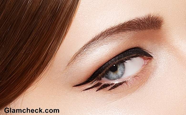 Dramatic Winged Eyeliner