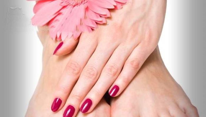 How to Remove Dark Nail Polish to Avoid Stains
