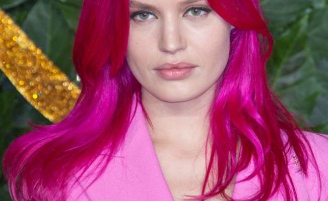 Georgia May Jagger Pink Hair Color at British fashion awards 2018