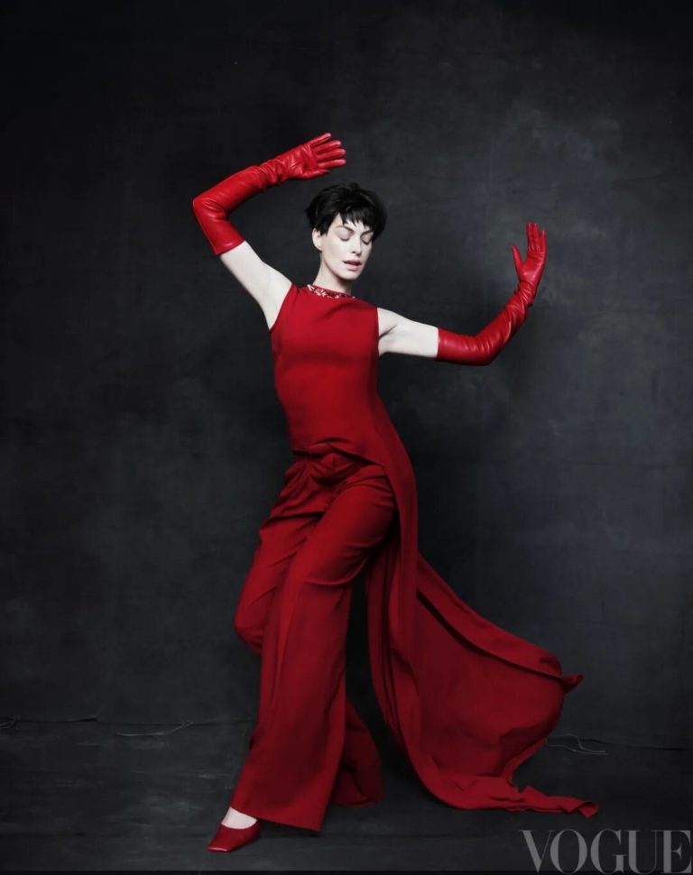 Anne Hathaway for Vogue China Spetember 2026