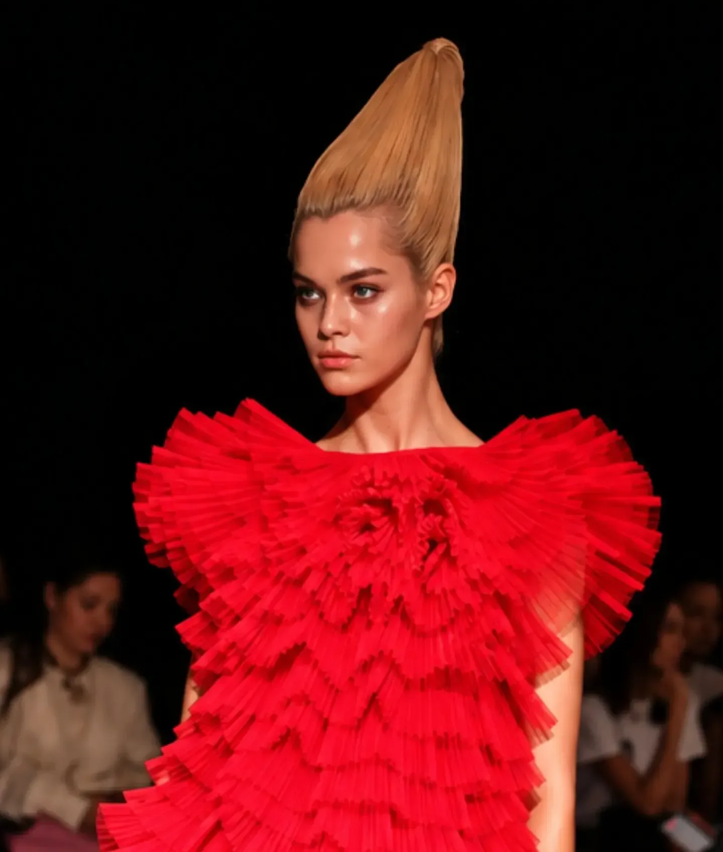 Bad Binch TongTong Spring 2027 Hair Turns the Bun Into Sculpture