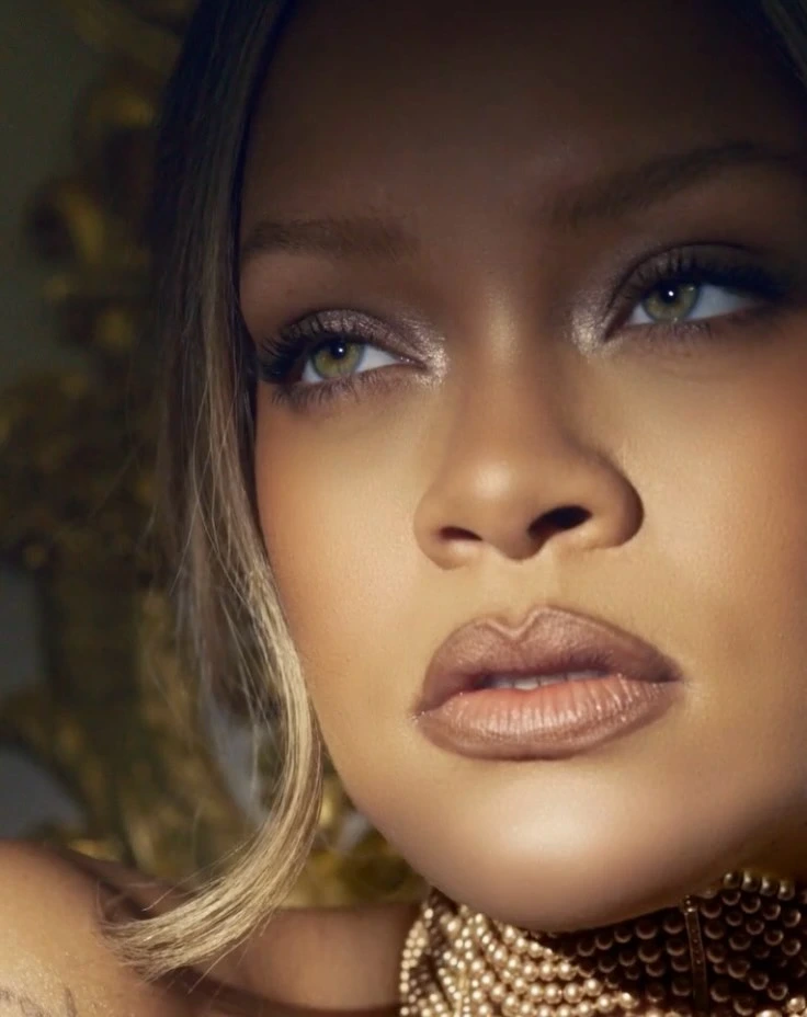 Rihanna Glows in Gold for Dior’s New J’adore Intense Campaign