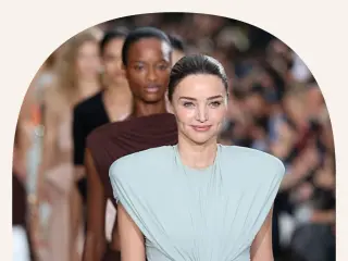 Miranda Kerr Returns to the Runway for Stella McCartney