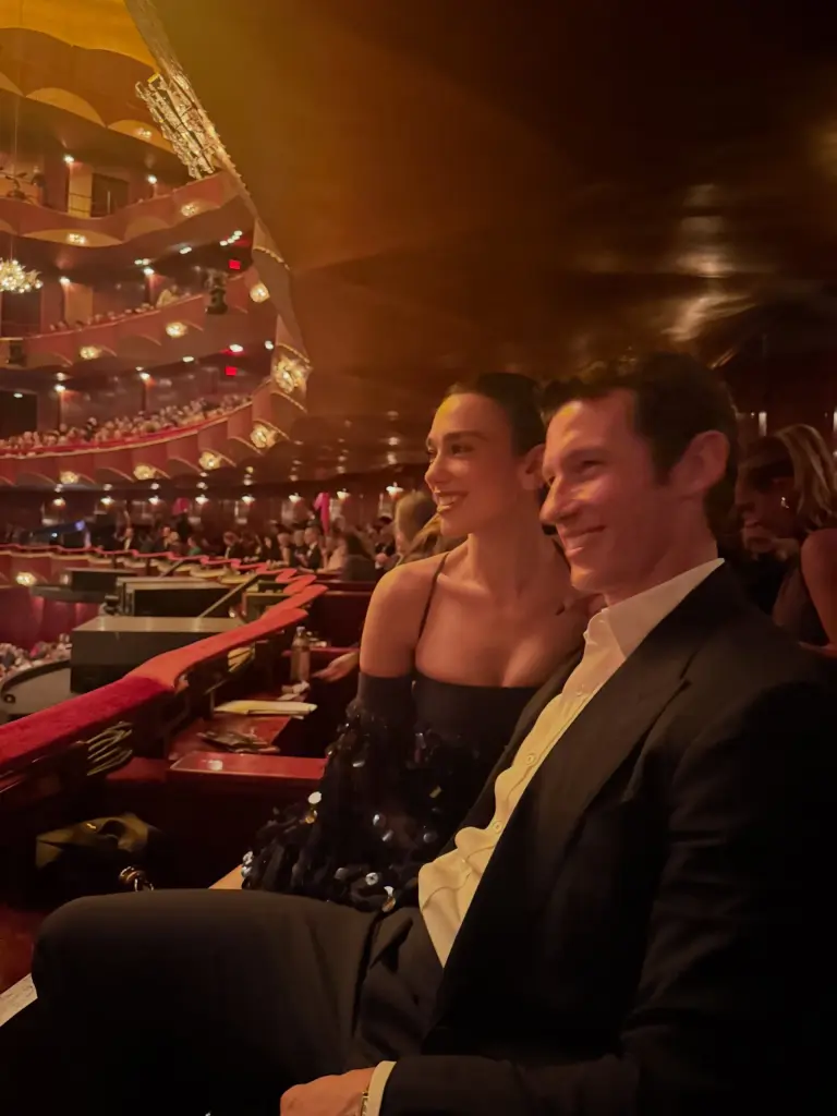 Dua Lipa Opera Look 2026