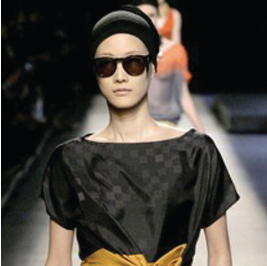 A boat neckline following the line of the collarbone