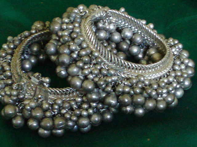 A traditional jhanjhar anklet in silver chain work