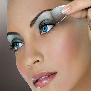 Eye make-up brushes including liner and crease brushes