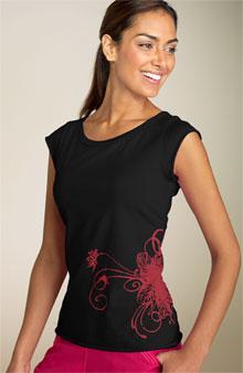 Workout t-shirts in performance fabric