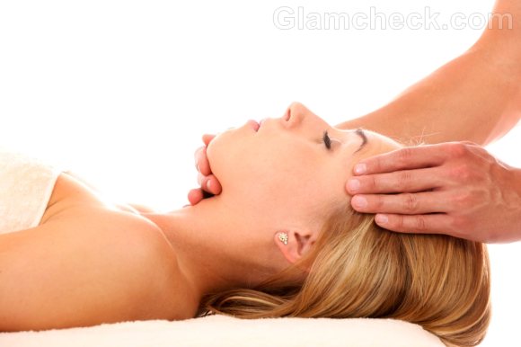 headache remedy massage